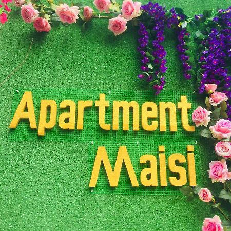 Apartment Maisi Batumi Luaran gambar