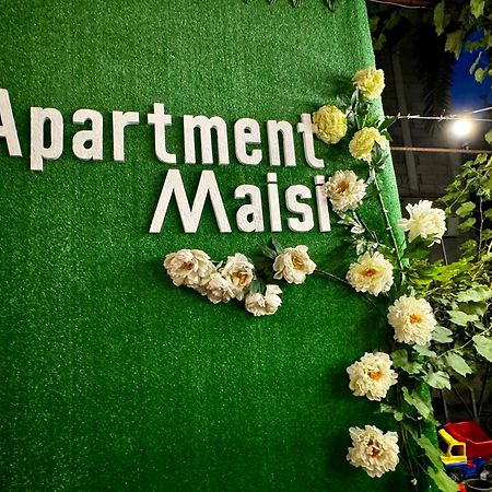 Apartment Maisi Batumi Luaran gambar