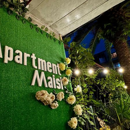 Apartment Maisi Batumi Luaran gambar