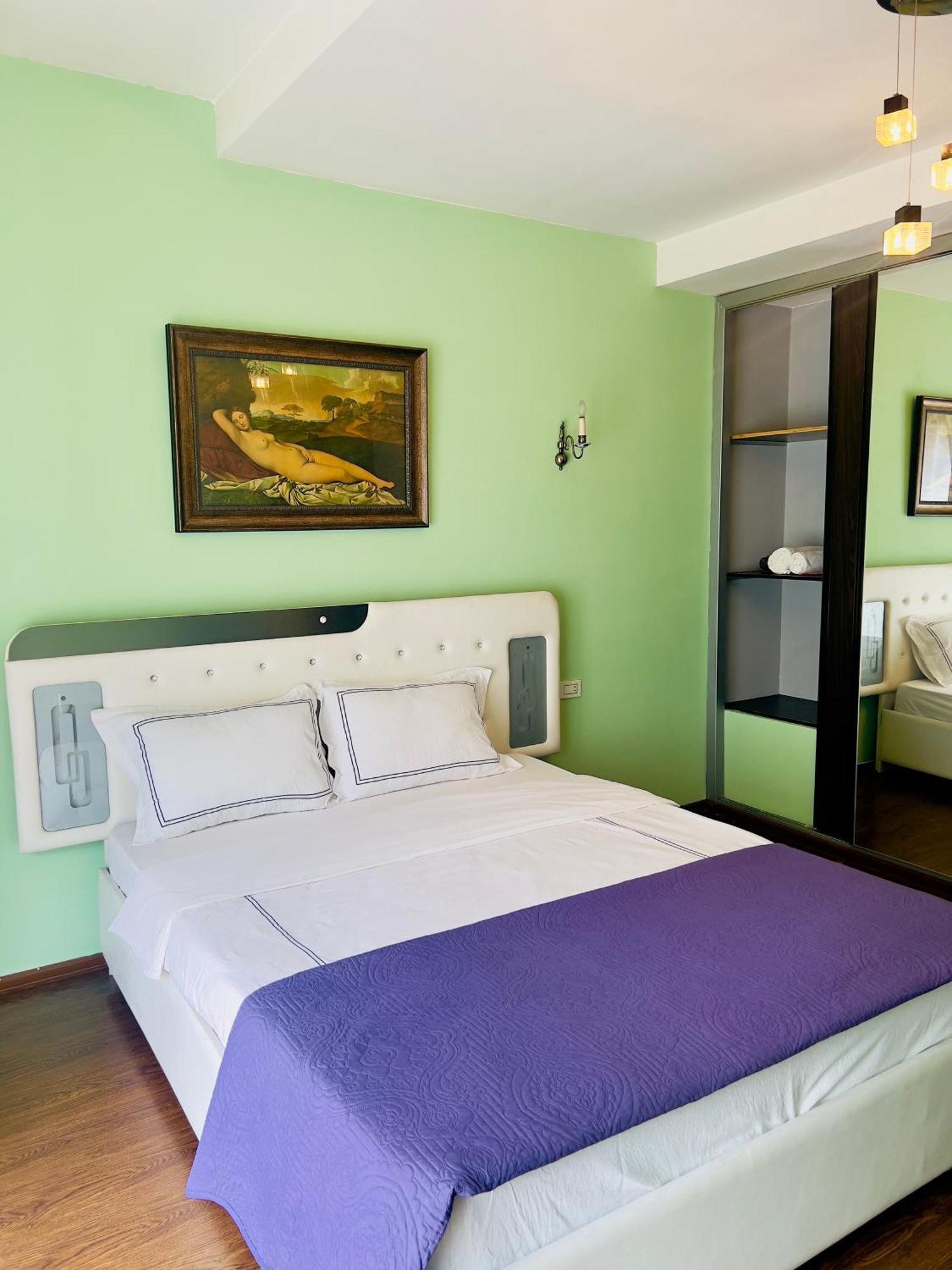 Apartment Maisi Batumi Luaran gambar