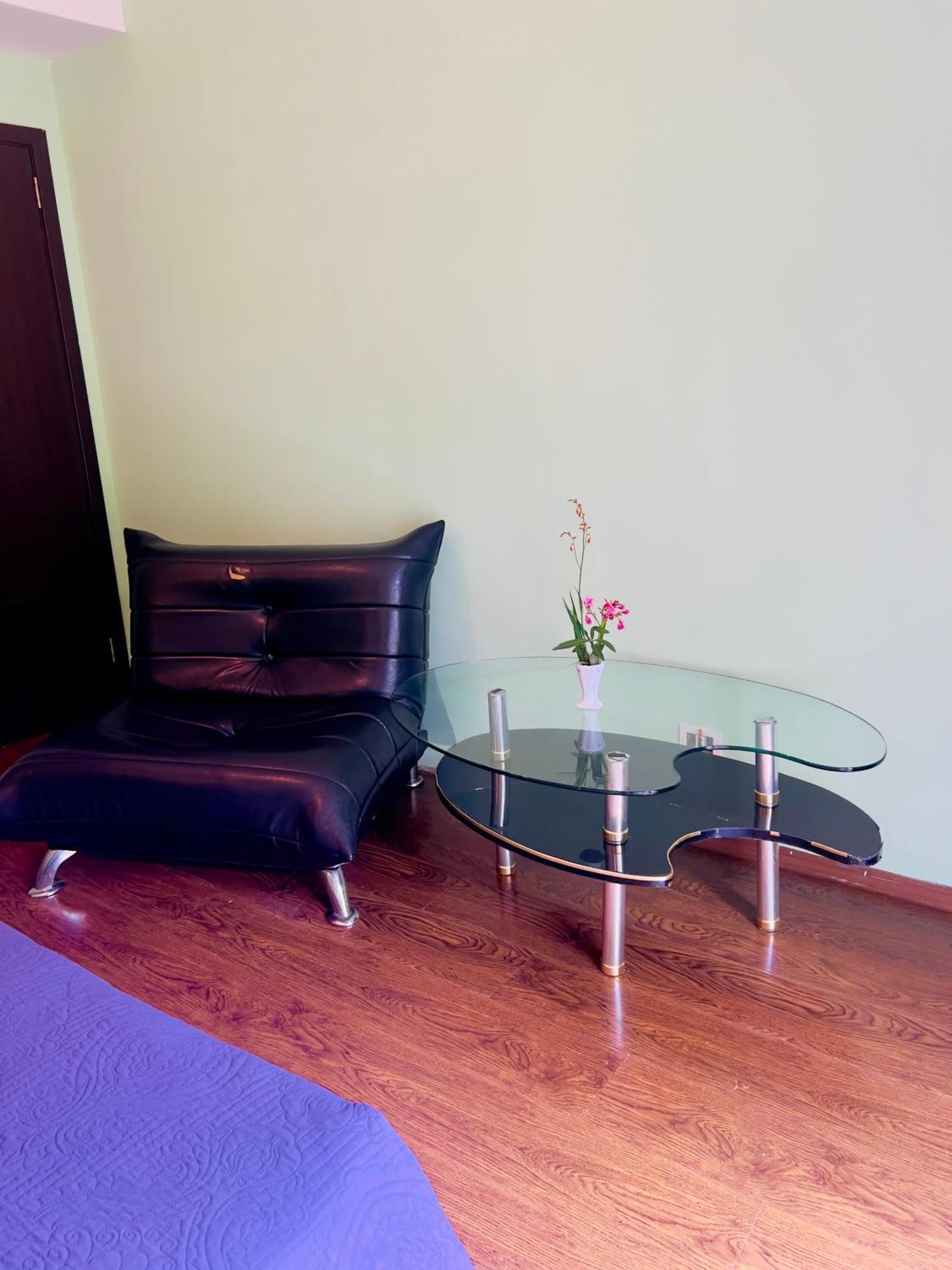 Apartment Maisi Batumi Luaran gambar