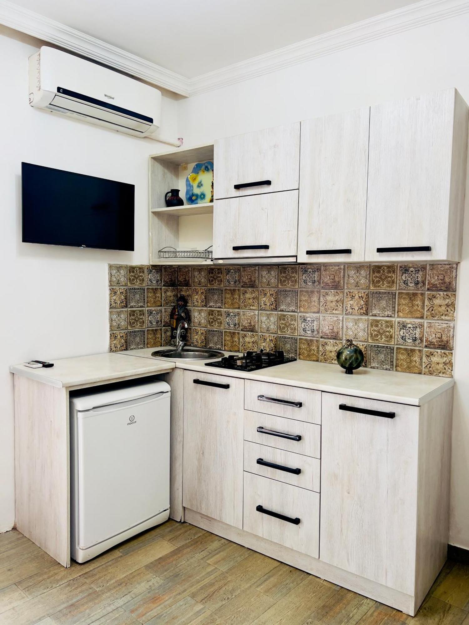 Apartment Maisi Batumi Luaran gambar