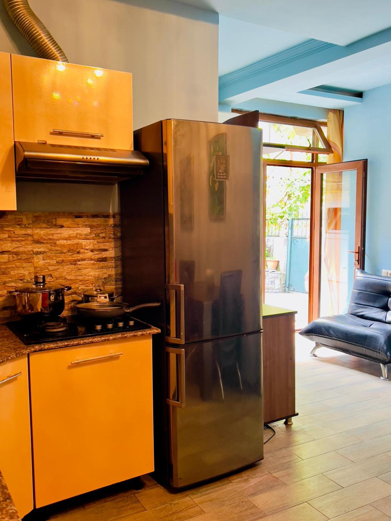 Apartment Maisi Batumi Luaran gambar