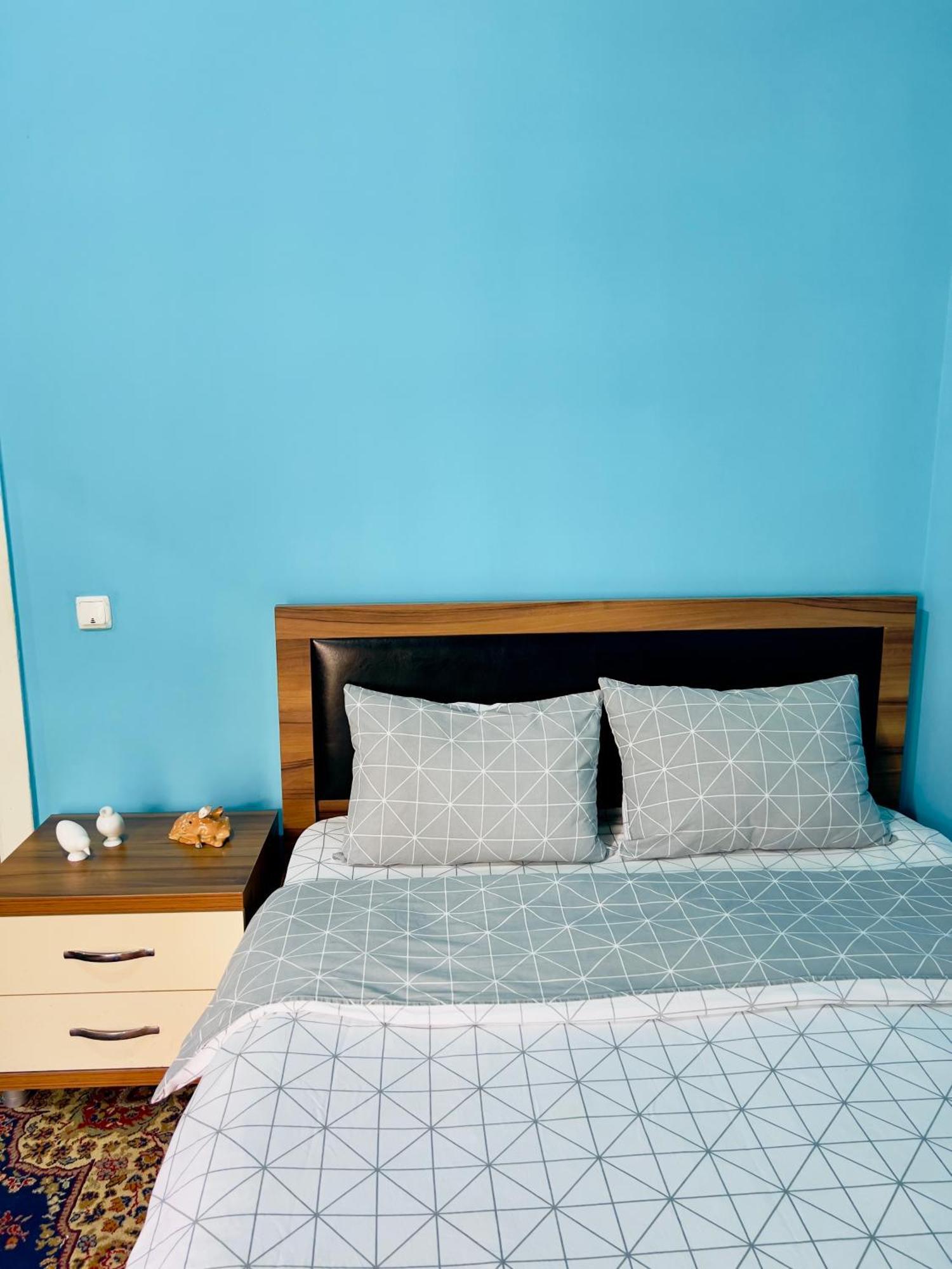 Apartment Maisi Batumi Luaran gambar